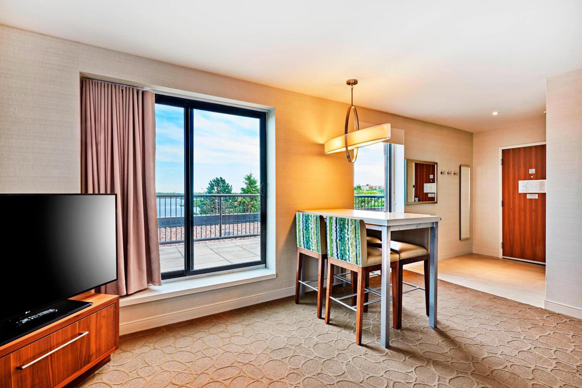 Delta Hotels By Marriott Dartmouth Kültér fotó