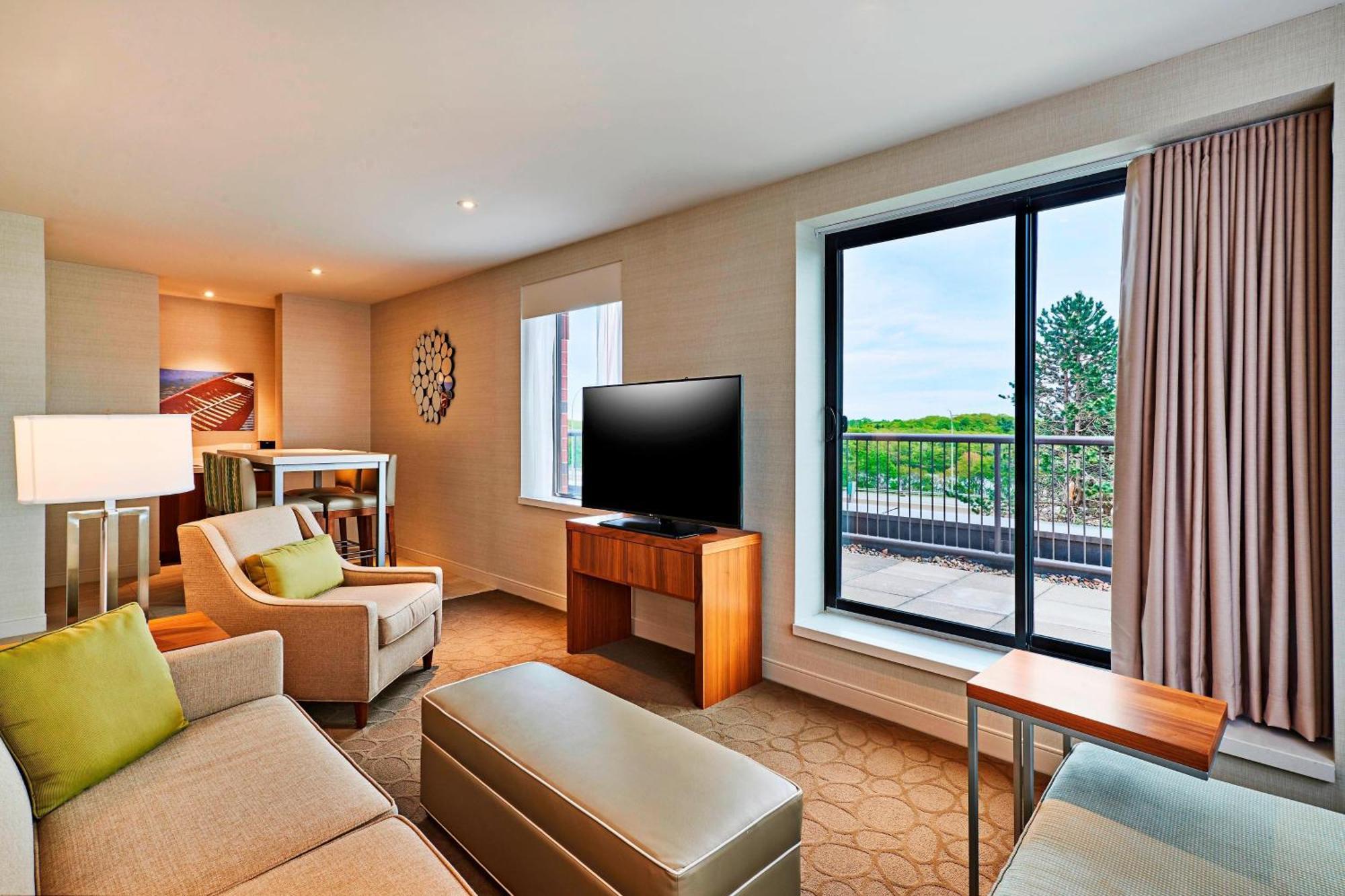 Delta Hotels By Marriott Dartmouth Kültér fotó