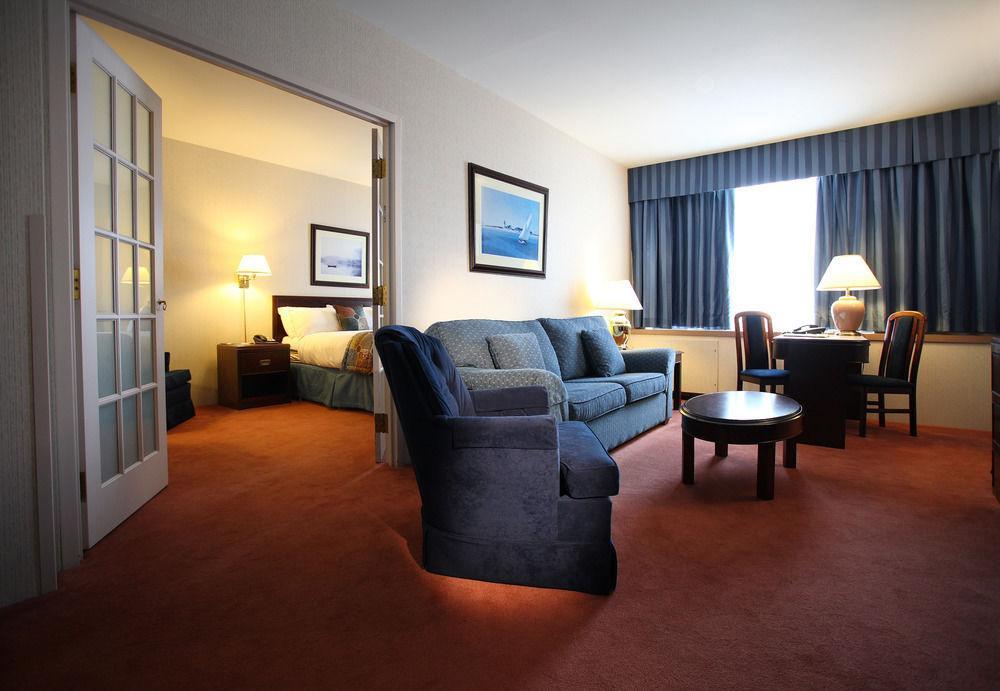 Delta Hotels By Marriott Dartmouth Kültér fotó