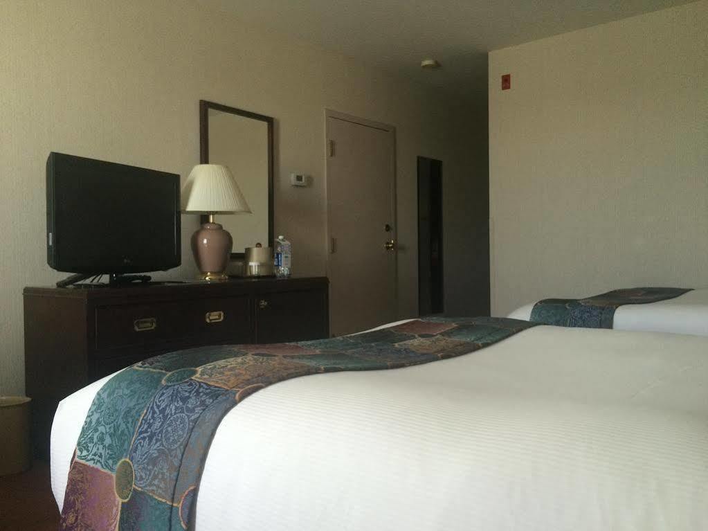 Delta Hotels By Marriott Dartmouth Kültér fotó